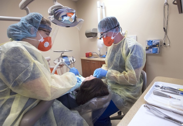 Dentists Will Only See Emergencies During Pandemic 
